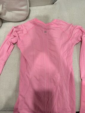 Lululemon Pink Long Sleeve Swiftly